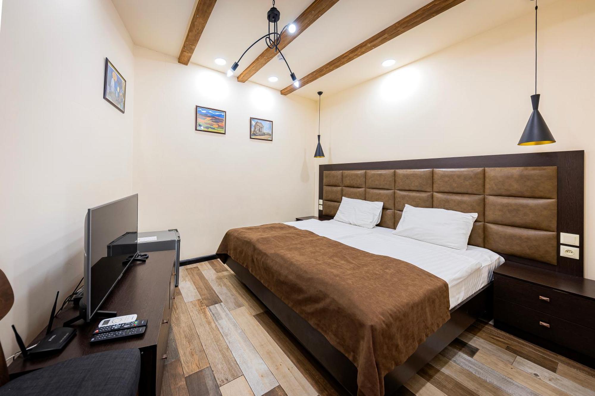 Boutique Living Hotel Erivan Dış mekan fotoğraf