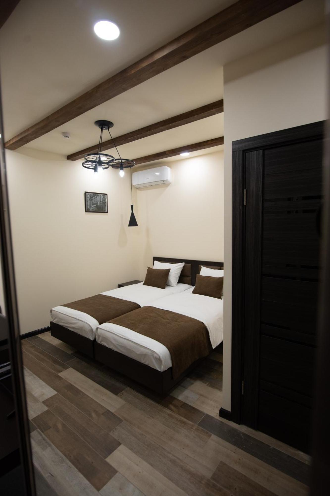 Boutique Living Hotel Erivan Dış mekan fotoğraf