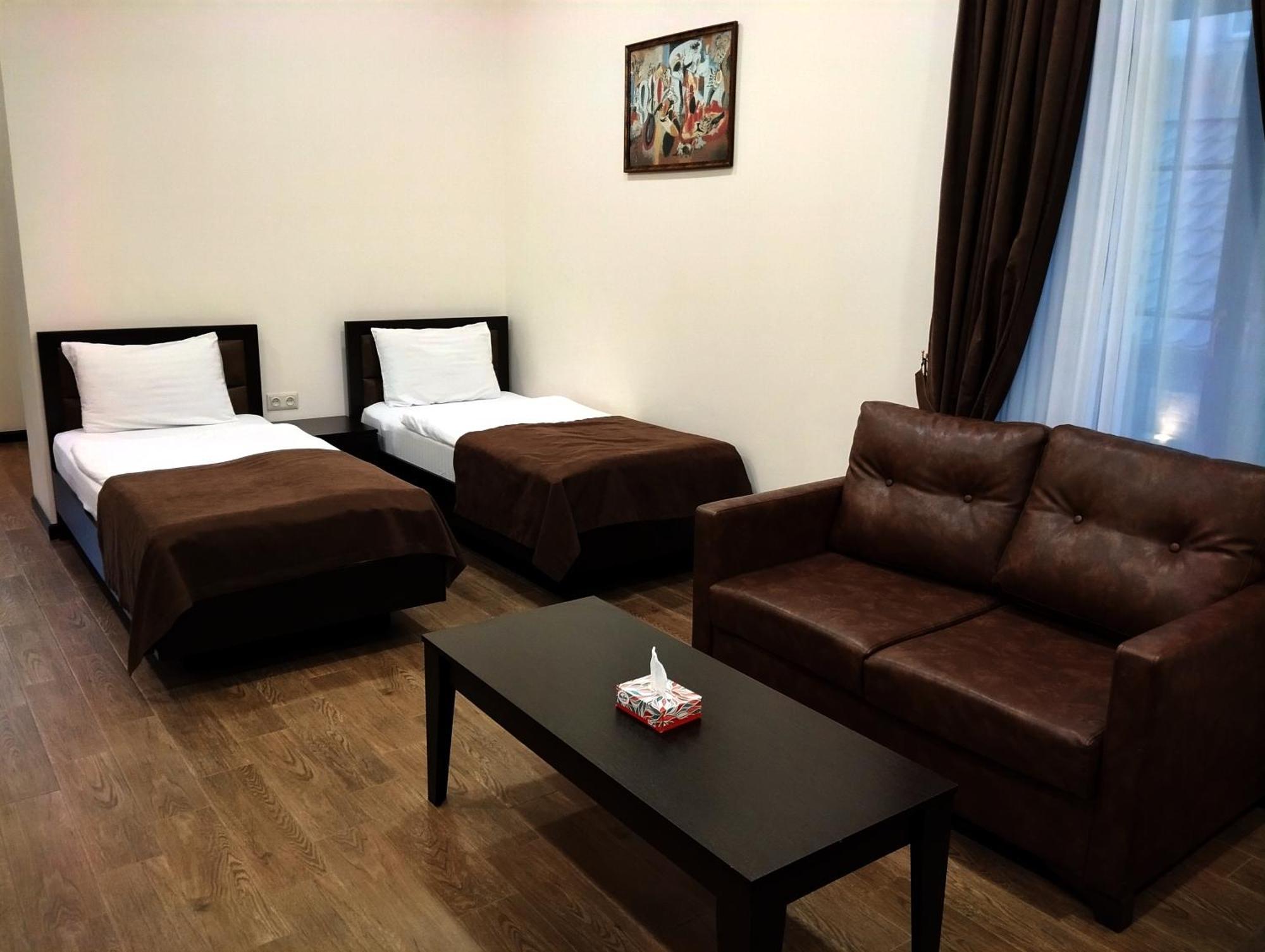 Boutique Living Hotel Erivan Dış mekan fotoğraf