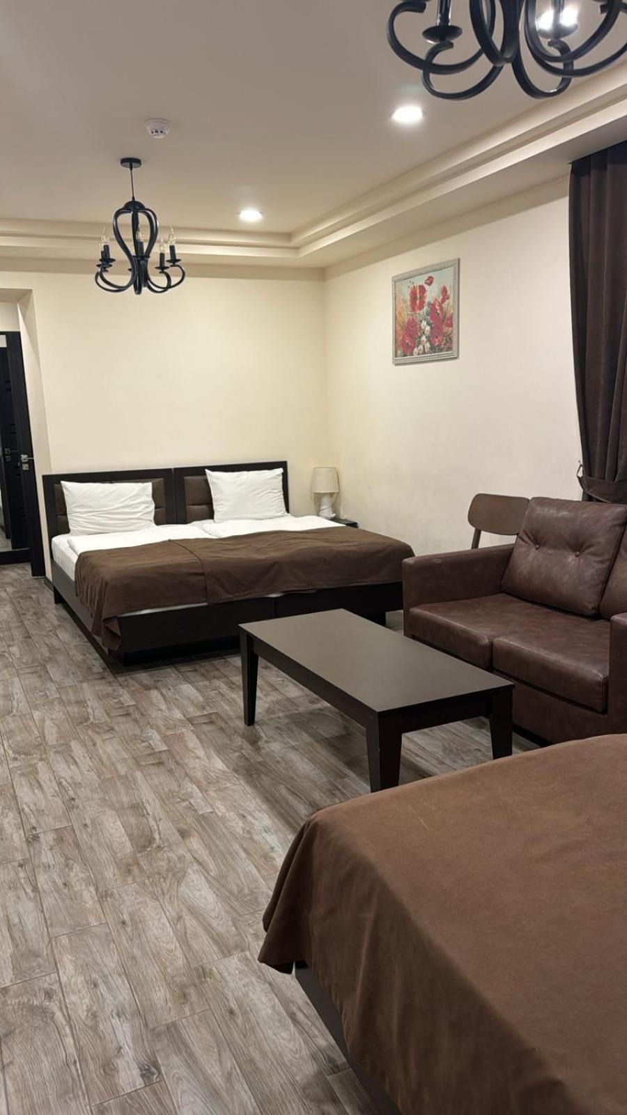 Boutique Living Hotel Erivan Dış mekan fotoğraf