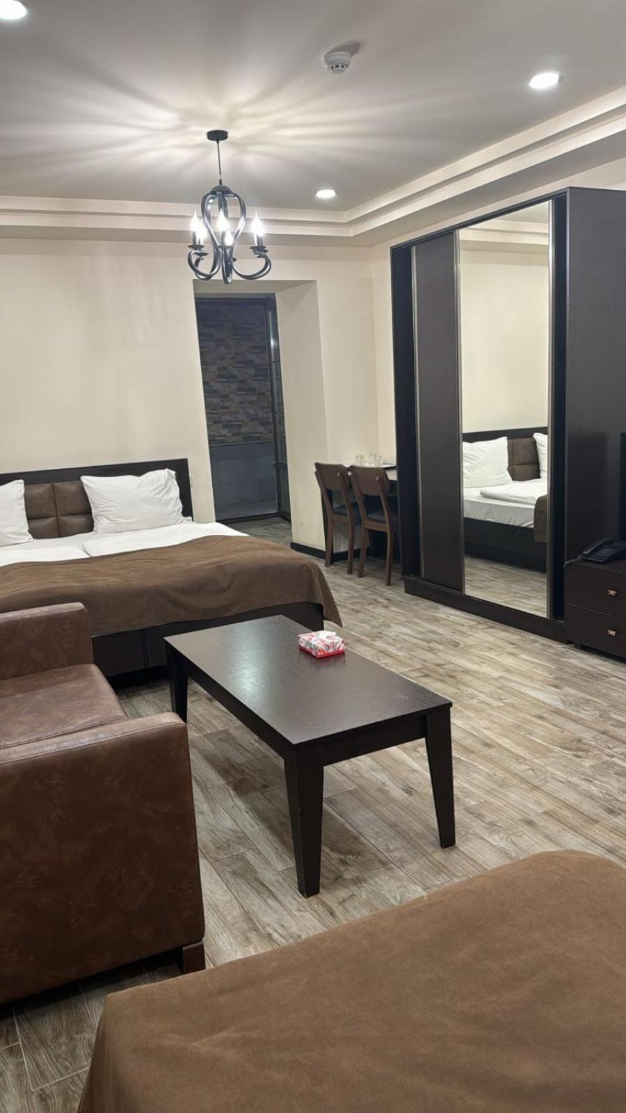 Boutique Living Hotel Erivan Dış mekan fotoğraf