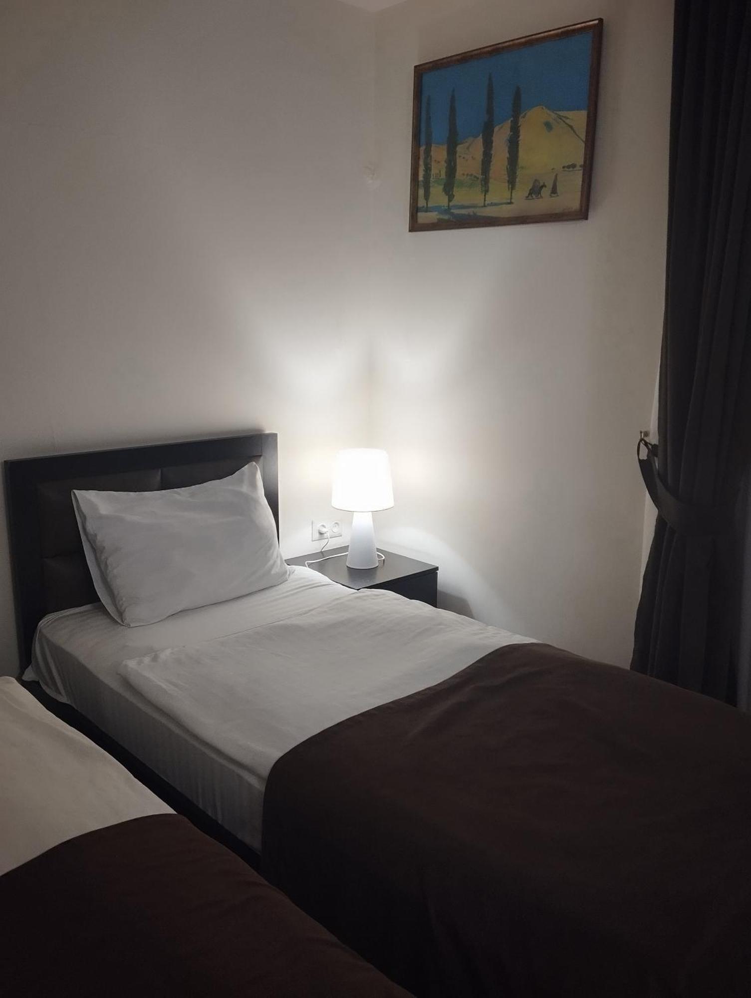 Boutique Living Hotel Erivan Dış mekan fotoğraf