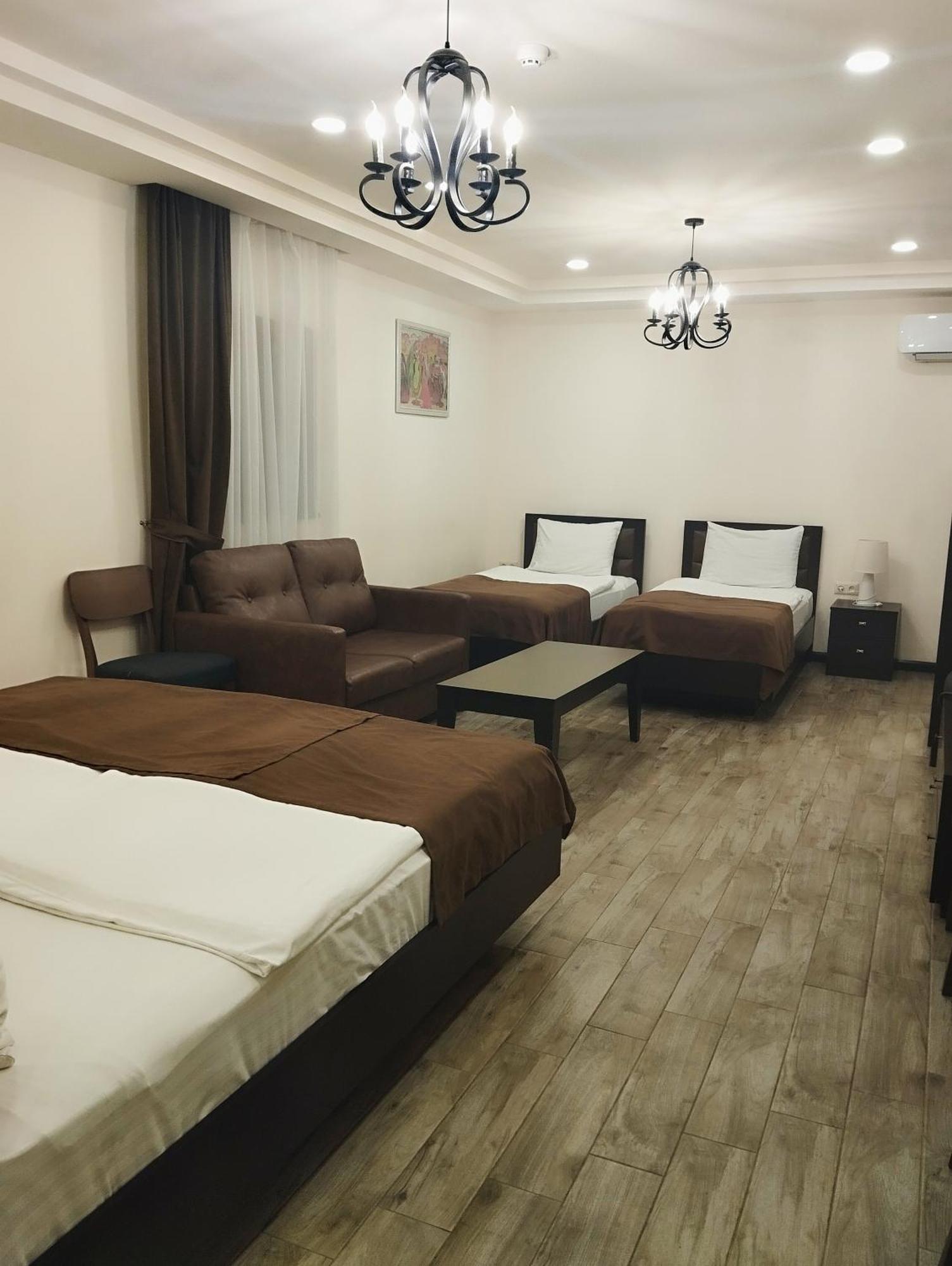 Boutique Living Hotel Erivan Dış mekan fotoğraf