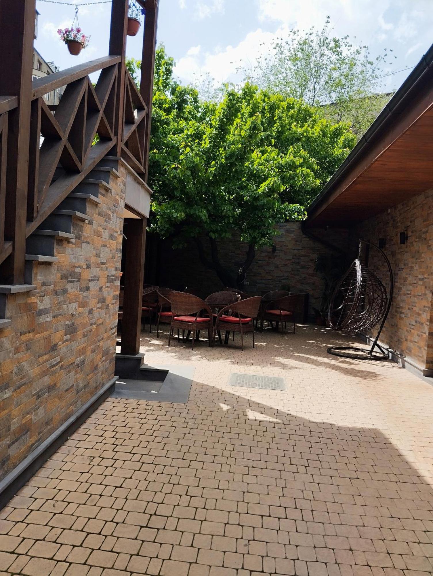Boutique Living Hotel Erivan Dış mekan fotoğraf